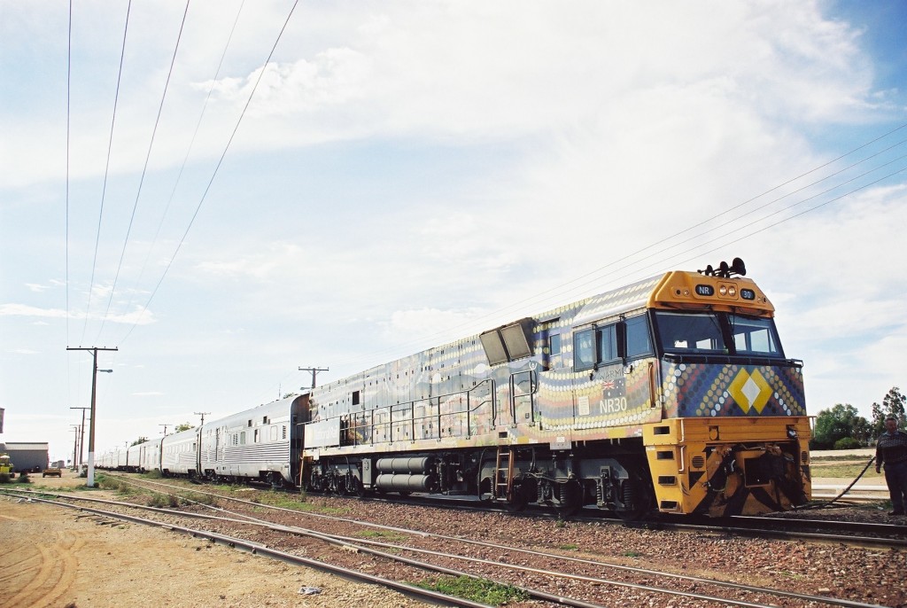 インディアンパシフィックとナラボー平原　Part three